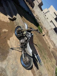 قفاز للبيع محرك 300cc السعر 500وبي مجال ويرهم مراوس ب موبايل ايفون 078...