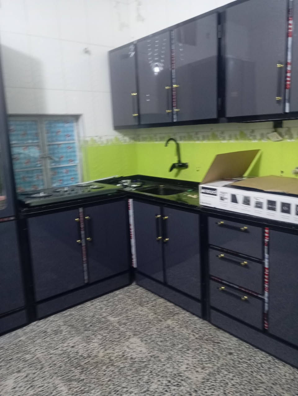 تسگام جديد لبيع مع طباخ بلازمه***********
