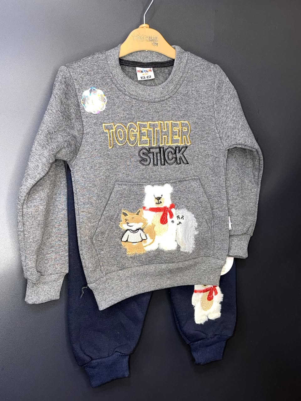 #وكالة #مارتر #بيبي #لملابس #الاطفال #فرع_صلاح_الدين_سامراء 
تراك ولادي 3 قطع صناعه تركيه قماشه قطن 
قياس من 1 سنه الى 4 سنه 
#سعر_القطعه_17_الف_دينار 
#التوصيل_داخل_سامراء #مجاني
#والتوصيل #المحافظات_3_الف #دينار #فقط
حجز واتساب ***********
***********
او مراسلة الصفحه
