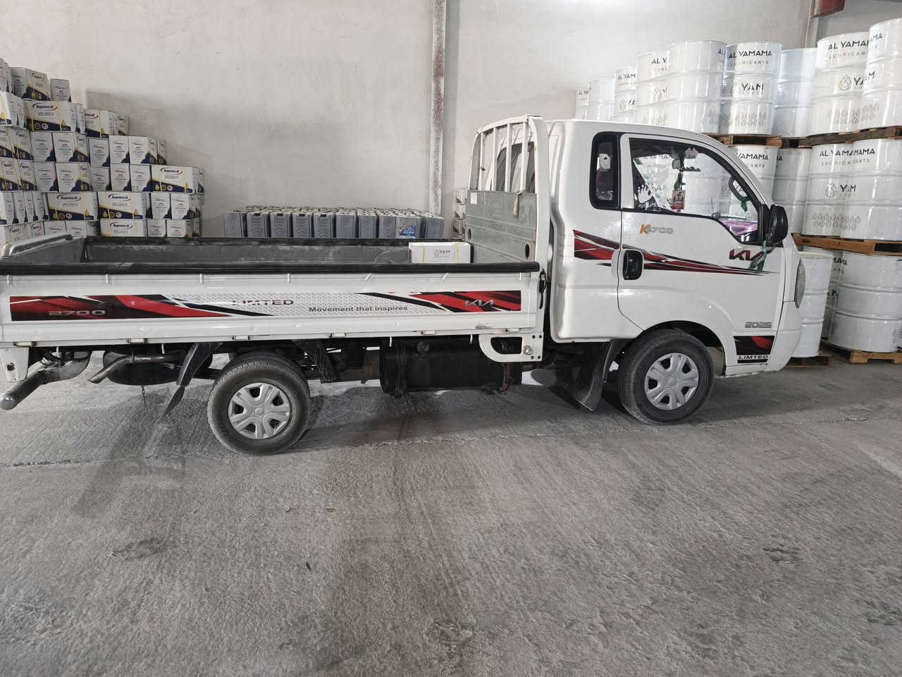 سلام عليكم سياره لبيع مديل 12 سنويه 30 بسمي رقم جديد كهربائيات من طول لطول شقاله مكينه بيهه خيط بخار توه باديه رقم *********** سعر 87
