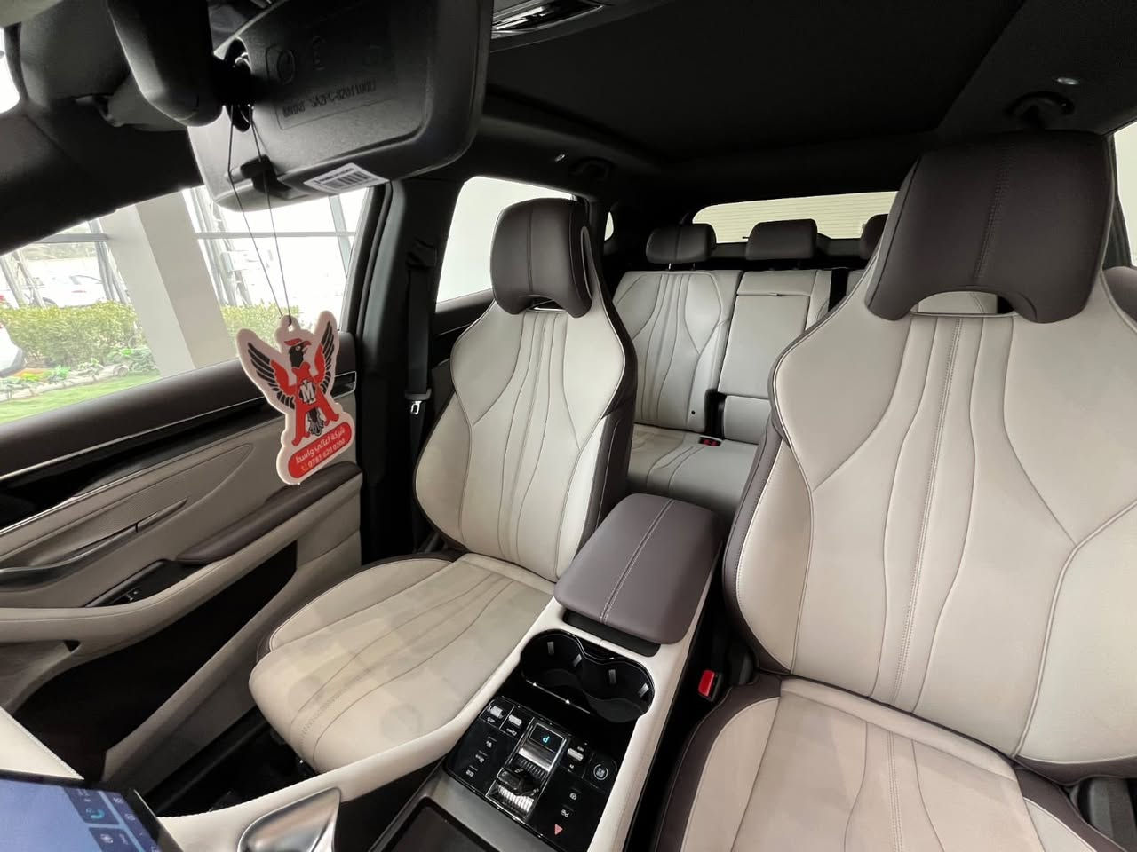 محبوبة الجماهير وصلت
تعلن شركة MIA لتجارة السيارات
وصول سونك بلاس الون الابيض 

مواصفات السيارة
‼️حجم البطارية 18.3 يمشي السيارة 120 كيلو بل الشحنة الوحدة
‼️كامرات محيطية وتجي ب13 كامرة
‼️حساسات امامية خلفية
‼️اوتو بارك
‼️كرسي كهربا جنطة كهربا
‼️بنوراما 

كله هذا وبسعر دمار السوك 🔥🔥31,250🔥🔥
العنوان بغداد-عويريج-مقابيل مخابر باب الاغا
للاتصال والاستفسار 
***********
