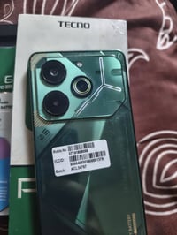 جهاز تكنو بوفا 6برو 5G ذاكره 256العشوائيه 12+12 144هيرتز جهاز نضيف مع ...