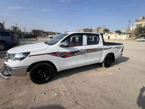 بيكم هايلوكس مديل 2024 كير عادي رقم. اربيل هزه 2026سنويه ل2029. ماشيه 40الف  باسم شركه البعاج   سياره جديده وماتذب عليها  دينار  السعر 240  للبيع فقط  الهاتف:***********  المكان البصره الزبير
