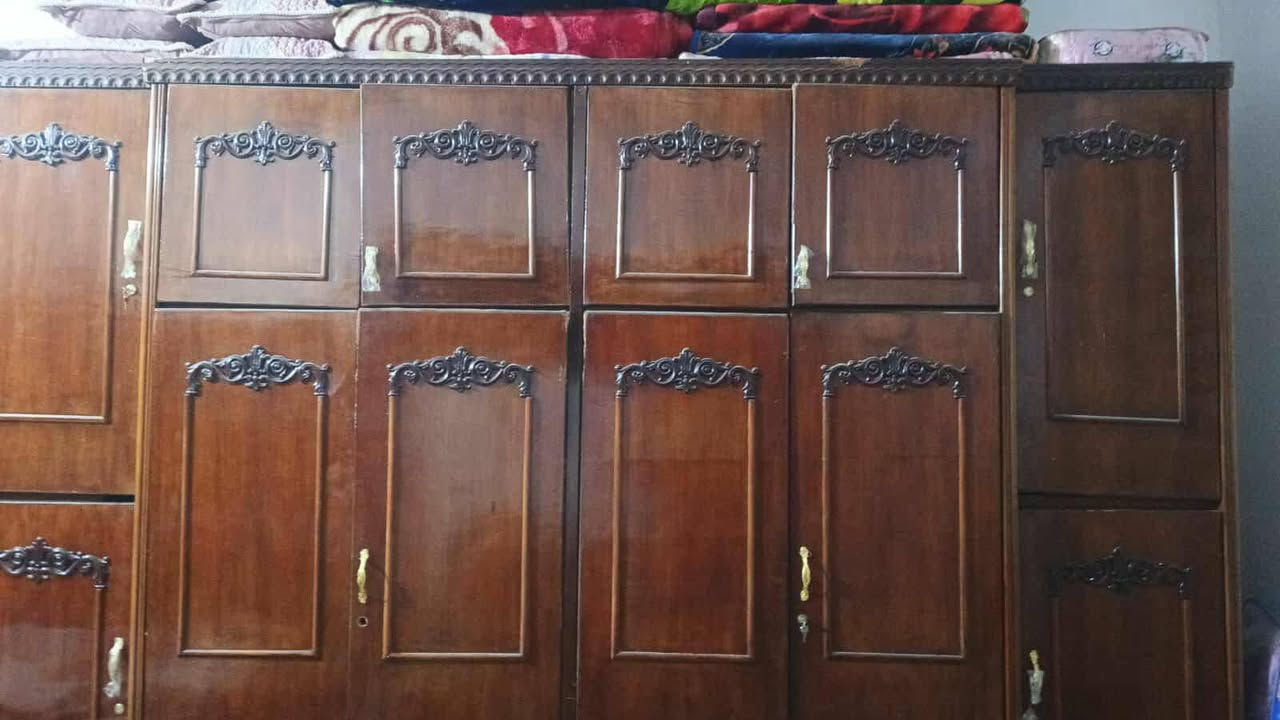 غرفه نوم للبيع نظيفه حطاطه
+9647892492788 رقم الهاتف للاستفسار 
عنوان صقلاويه 
السعر ٤٠٠ بي مجال


**إذا كنت صاحب هذا الإعلان وتريد حذفه لأي سبب، رجاءا أرسل رسالة إلى الدعم الفني**