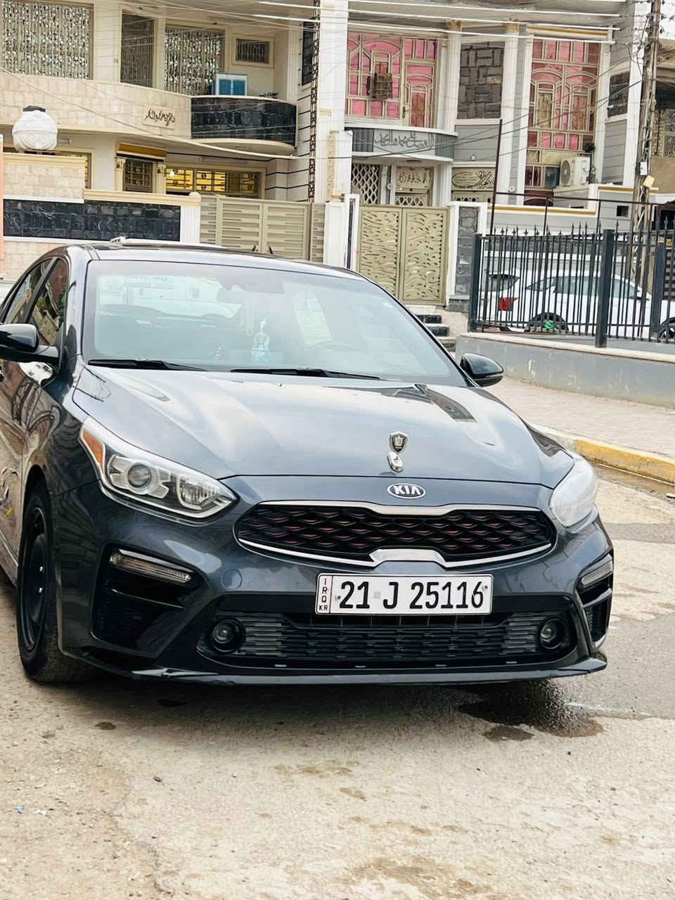 سلام عليكم فورتي موديل 21 ماشيه 50 رقم سلمانيه بسمي السياره هزه جديده سنويه جديده فول موصفات محرك 2000دوش حادثه موضح بل صور  
بصمه تشغيل 
بصمه ابواب 
فتحه سقف 
رادرات مري 
رادرات امامي خلفي 
تبريد ثلج +تدفه 
ثلاث نضام سياقه 
السعر 140 
مكاني مدينه الصدر 
***********
