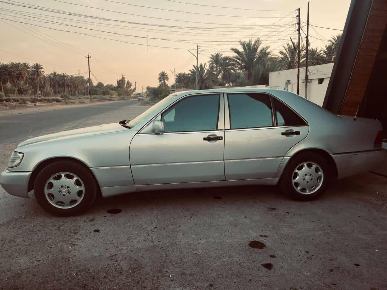 مرسيدس شبح موديل 94 مكينه 6سلندر خراطيم كير دي 4 تخم تاير مصبوغه عام للجماليه سلايد شغال كهربائيات تبريد كله فوول السعر 90وبيها مجال مكان بغداد ابوغريب الرقم واتساب(‏‪***********‬‏)
