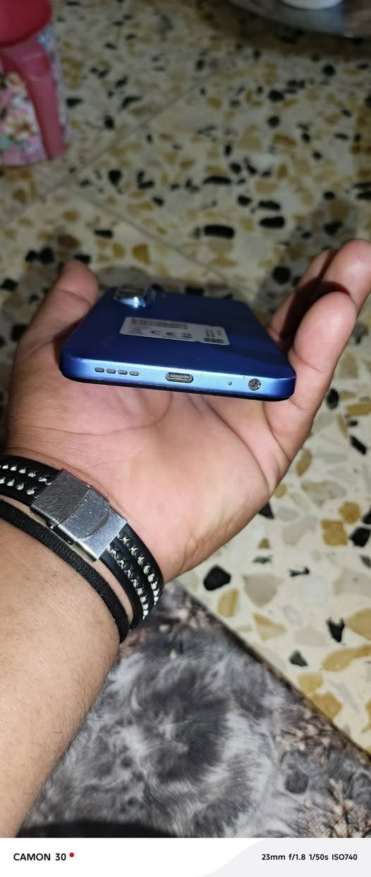 جهاز جديد المعلومات الجهاز مثل ماواضحه بل صوره شلحنتو الأصلية صارر شهرر من ماخذه سعرر 180


**إذا كنت صاحب هذا الإعلان وتريد حذفه لأي سبب، رجاءا أرسل رسالة إلى الدعم الفني**