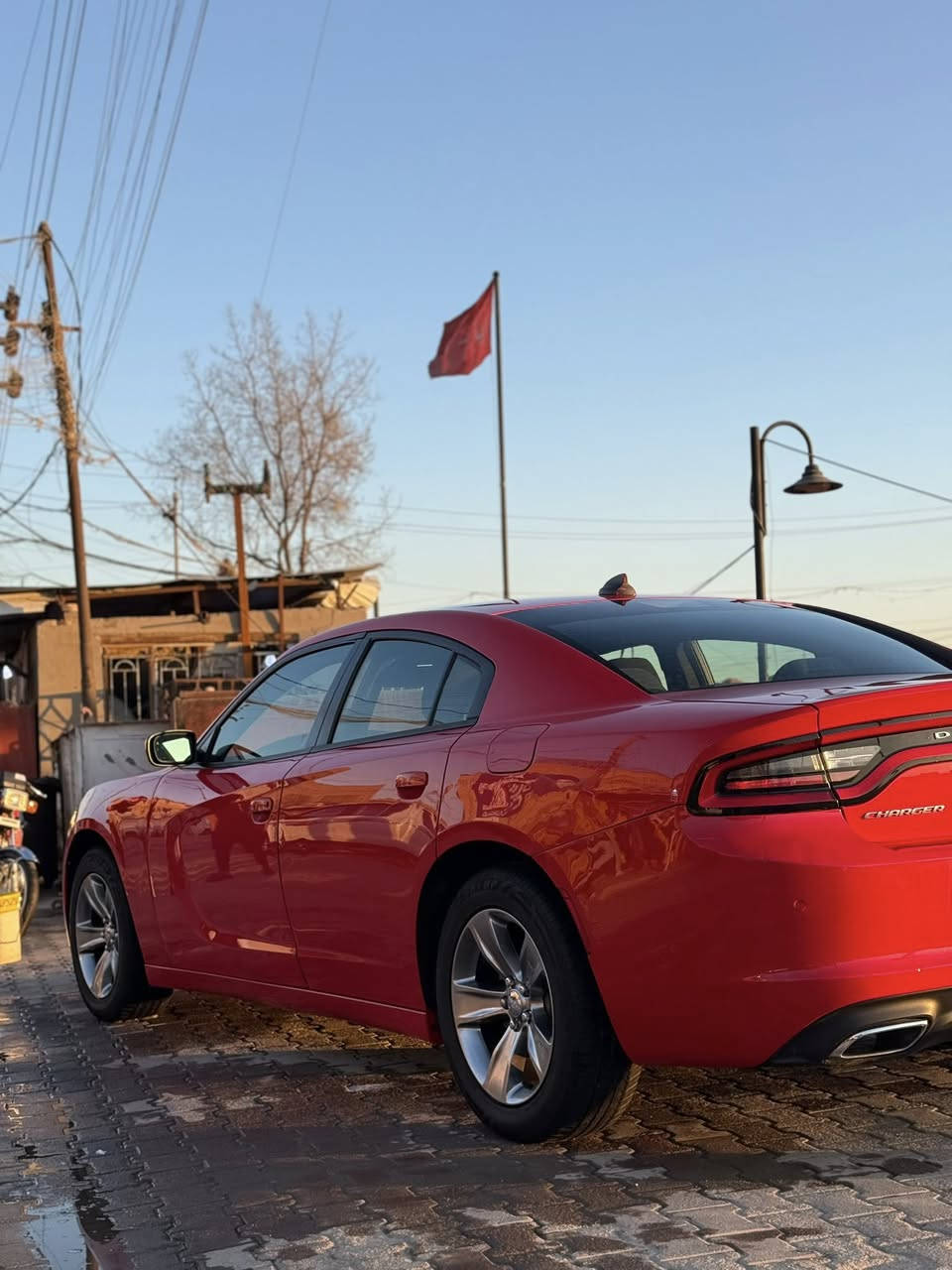 س عليكم. دوج جارجر  2018 المواصفات sxt السياره فول مواصفات. 220  $ ورقه       المكان ميسان  رقم الهاتف ***********.
