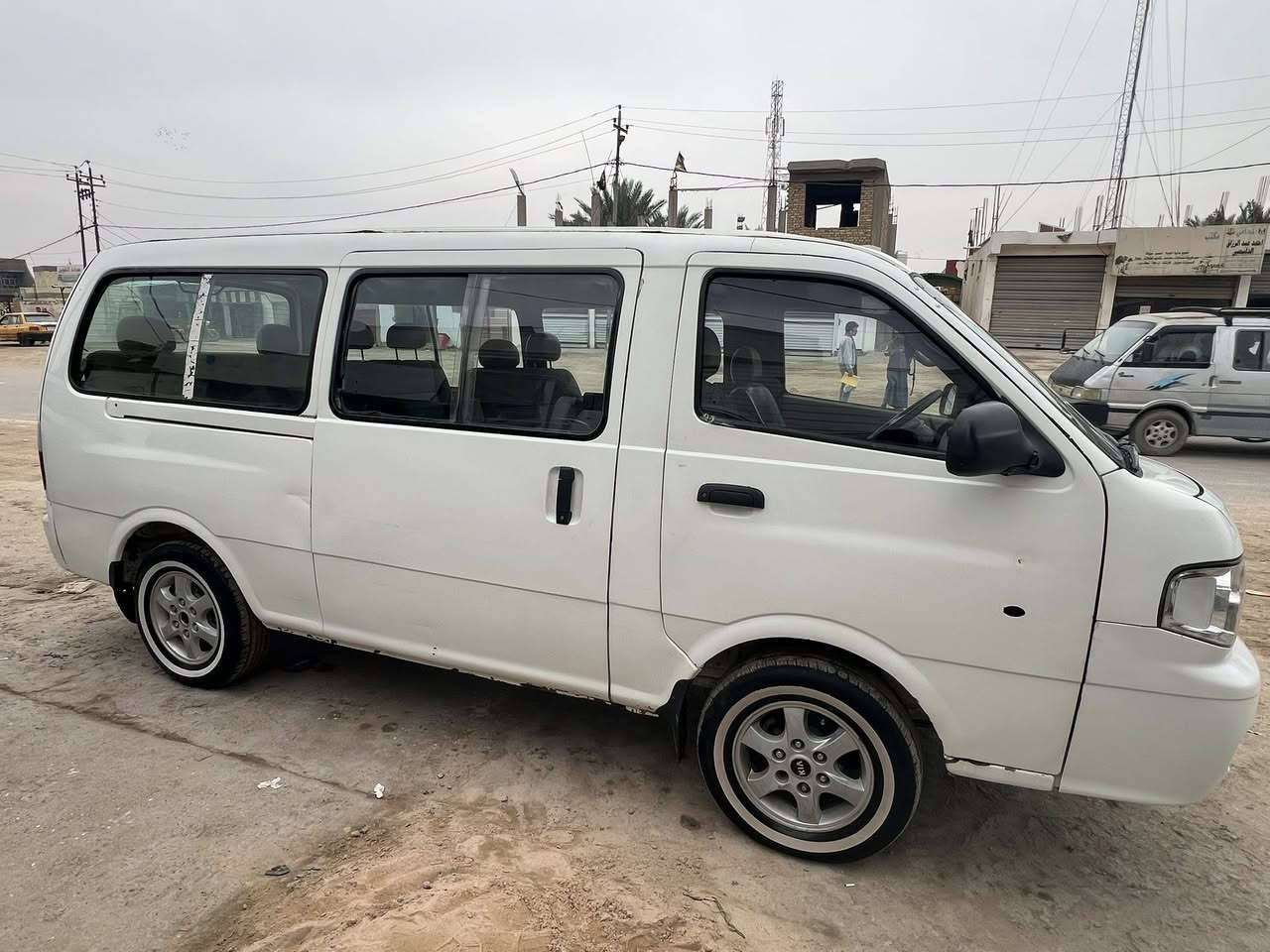 سلام عليكم منغولي لبيع كير مكينه اكسن مكفولات بسمي السياره تحويل ثاني يوم مصبوغه عام موديل 2005 لستفسار ***********
