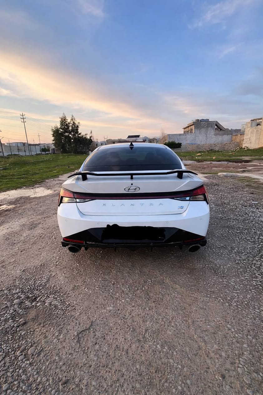 سلام عليكم 
بيع+مراوس
النترا N 2022 لون ابيض فووووووول ماشية (30ميل) فقط.!
﻿﻿:محركها 2000 توربو
﻿﻿: السرعة 300
* :السياره بييه جاملغ السكن صبغ و باب تعديل بدون دواخل ارباكات سستم بلادي 

* مواصفاتها:

بصمة
فتحة سقف
تشغيل عن بعد
انارة ترحيب عند الاقتراب
شاشه ديجيتال
تدفئة كشنات
نقاط عمياء
توقف ذاتي
كروس سرعة
تحديد مسار
كامرة دوارة
لد داخلي بالدشبول
لدات اماميه وخلفي + لايت زنون
حساسات ورادات
رقم اربيل جديد تحويل وكاله بشرط
سعر 148 و بيهه مجاا بسبط
للاستفسار *********** أربيل, العراق
