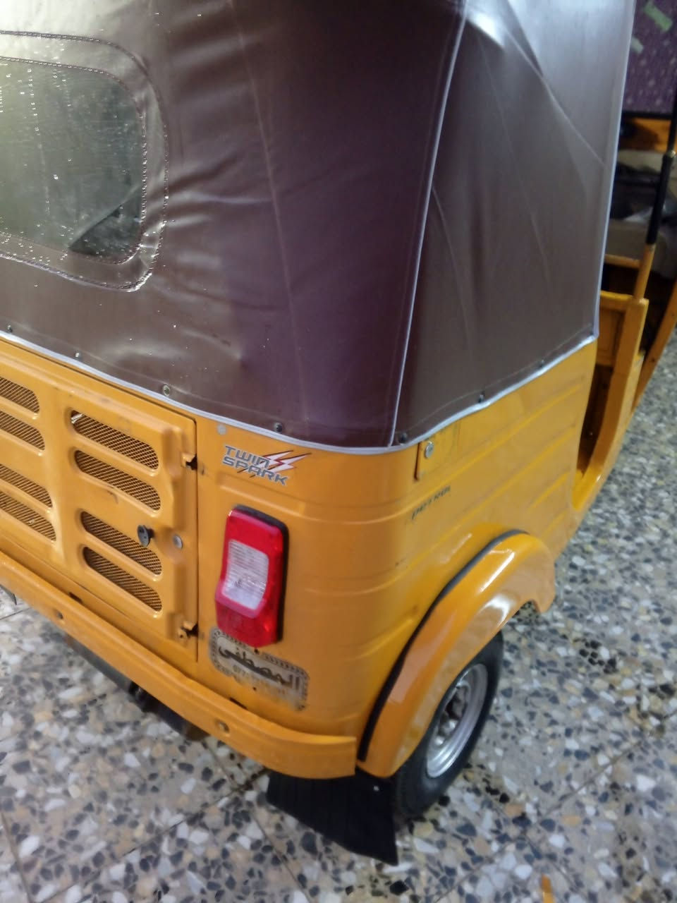 سلام عليكم تكتك البيع 19شهر 11 رقم وسنويه تحويل ثني يوي شراي ينتصل مكاني نهايت حيور  سبع قصور شارع أبو علي الهاتف ***********
