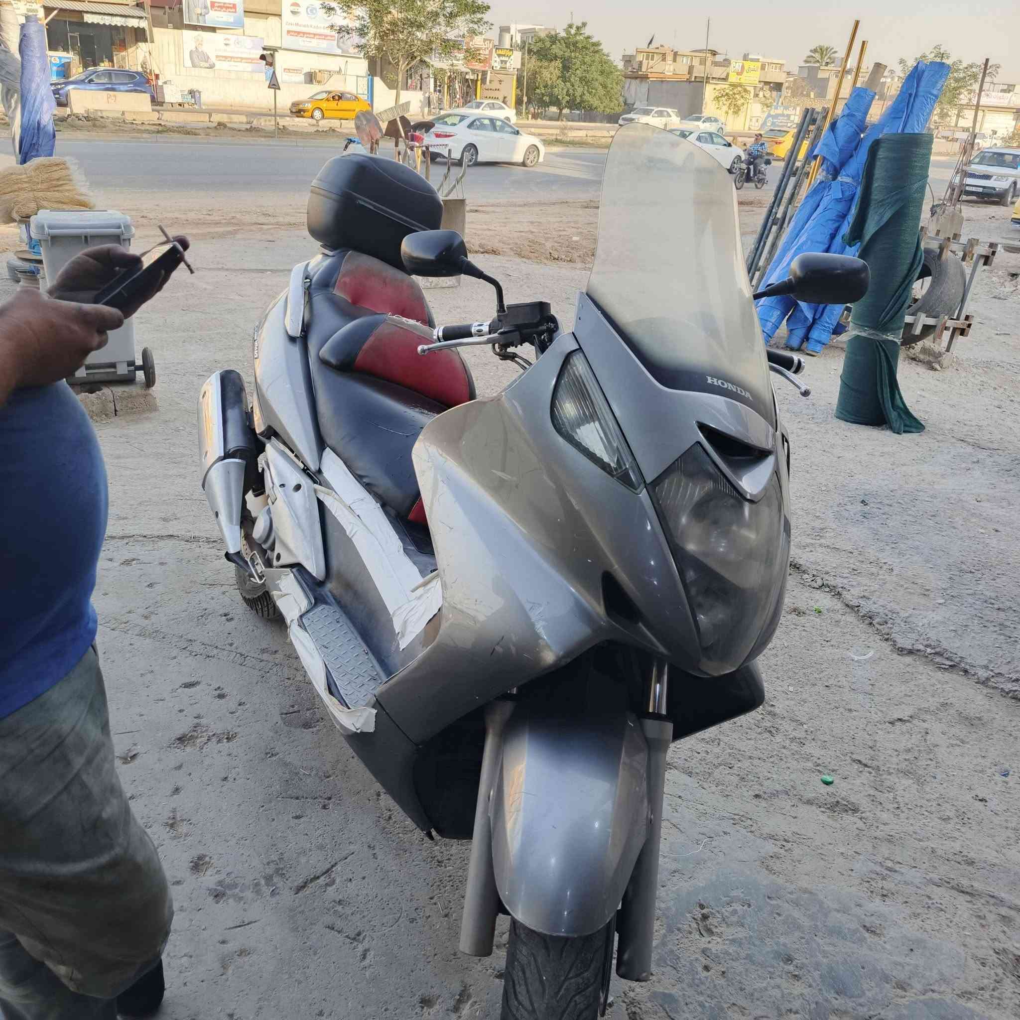 *********** دراجه للبيع ماكينه 600 دراجه سعره مالته 10 ورقه وابيها مجال دراجه جديد يروح فوق ال 200
