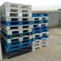 سكيب بلاستك مستخدم الوزن 18 القياس 100 في 120  الهاتف 07741120990