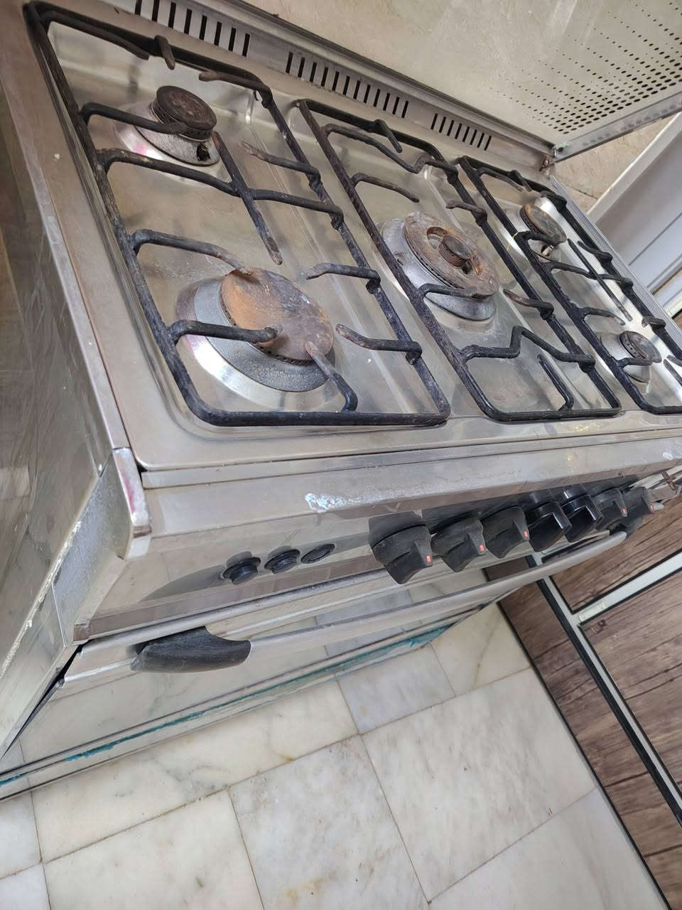 طباخ ايطالي البيع
ب 250


**إذا كنت صاحب هذا الإعلان وتريد حذفه لأي سبب، رجاءا أرسل رسالة إلى الدعم الفني**