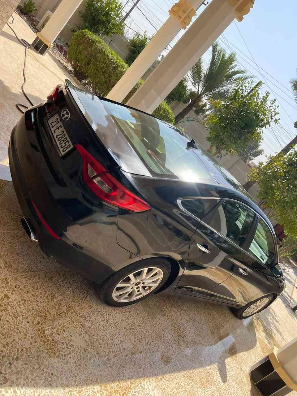 هيونداي سوناتا  (2016)
فول مواصفات💯
رقم سليماني بسمي  - تحويل مباشر 
المحرك  2400+ الكير + التبريد مكفولة 
مامفتوح ستندر شريكه السياره ماشيه 82 الف حقيقي 
وارد أمريكي حادث طخه بل جاملغ الخلفي بدون دواخل الباقي مكفول كفاله عامه من كلشي  صور السونار بل منشور 
فتحة سقف سلايد روف
بصمة تشغيل
اشاير بالمرايا
شاشة كبيرة تدعم Apple CarPlay و Android Auto
كاميرا خلفية دوارة
تدفئة كشنات
3 أنظمة قيادة (عادي - ايكو - سبورت)
لد خليفي امامي 
تحكم ستيرن جهتين
كشن السائق كهرباء
داخل جلدرقم 
تبريد
مكان السيارة - بغداد 
السعر  ( 110 )  قفل 
التواصل على الرقم (‭***********
