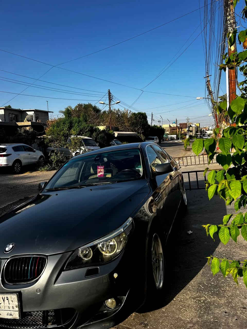 السلام عليكم
للبيع او مراوس.   

ماابيع لا اقساط ولا وعده 

BMW e60
2009
رقم بغداد 
520 سابقآ
530  حاليا
محرك وكير وتفرعات وعقل وضفيره كله جديد حاويه
محرك n52 30 نوزل قصير
بيها هواي مواصفات ماعدا الفتحه.

صبغ جماليه أثر جراد بدون حادث بدون معجون
صدر امامي خلفي خير من الله
تبريد منظومه جديده مبدله
نقص بس الفيشه مال الكمبريسر والغاز
السعر 115 $ وبيها مجال للشراي
مكان السياره بغداد الدوره
*********** ياسر
