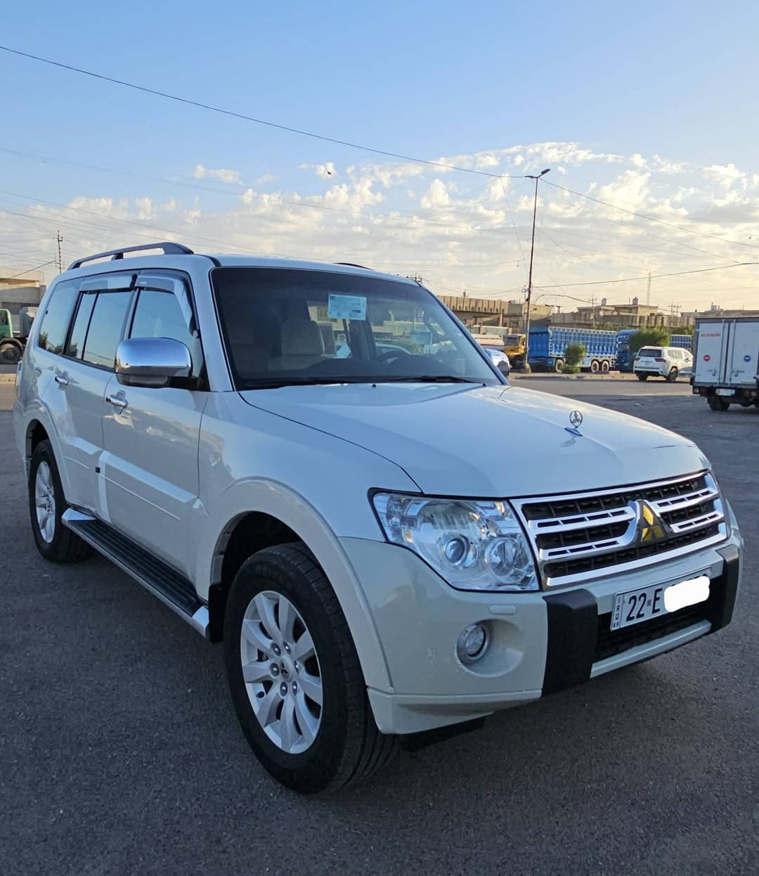 باجيرو 2011 كفالة عامة حبتور
لون ابيض صدفي
ماشية 87 الف كم جرس بال120 / سويجات 2
مواصفات سياره فول لفول 1/1 عله وضع شركه
سلاید 3 طكات (فتحة)/ 
12 ايرباك / 
دمام 12 سماعة(روكفورد) / 
حساسات خلفية / 
ABS/
مانع انزلاق/
 كروس سرعة / 
فور ويل 4X4 وضعيات / 
نضام النزول من المنحدرات/
 نضام lock للاكسل الخلفي اثناء التغريز/
كشنات جلد تحكم كهرباء كشنين و 7 راكب/
تبريد 3 قطع / 
زنون بلادي ليزري عدسة/
 زراك لايت / 
اوتو لايت / 
مراية تعتيم ذاتي (اوتو دم)/ 
كامره دواره خلفيه / 
اشاير بالمري / 
مري شفط / 
نضام ترحيب / 
ثلاجة بالجكمجة / 
3 جهات تحكم ستيرن / 
حاكية بلوتوث /
6 قراص سيدي /
منفذ USB /
اوكس/
دبل كير عادي اوتماتيك 5 نمر 
حجم لمحرك 3800/V6 كفالة برغي ما مفتوح بيها
حجم لويل كب 18 وتخم تاير جديد توني شاده
سياره رقم أربيل دولي جديد باسمي وتحويل مباشر
ملاحضة سياره مسوي طسته وشرط طسه مال لاندكروز ومسويله دامه من كلشي ومابيه اي نقص
سياره مكفوله من البارد ول صبغ ول تبديل
وين مي عجبك افحص اي ابو سونر وبيه سونر

عنوان سياره :_  بغداد رصافه
رقم لهاتف.    📞  ***********
