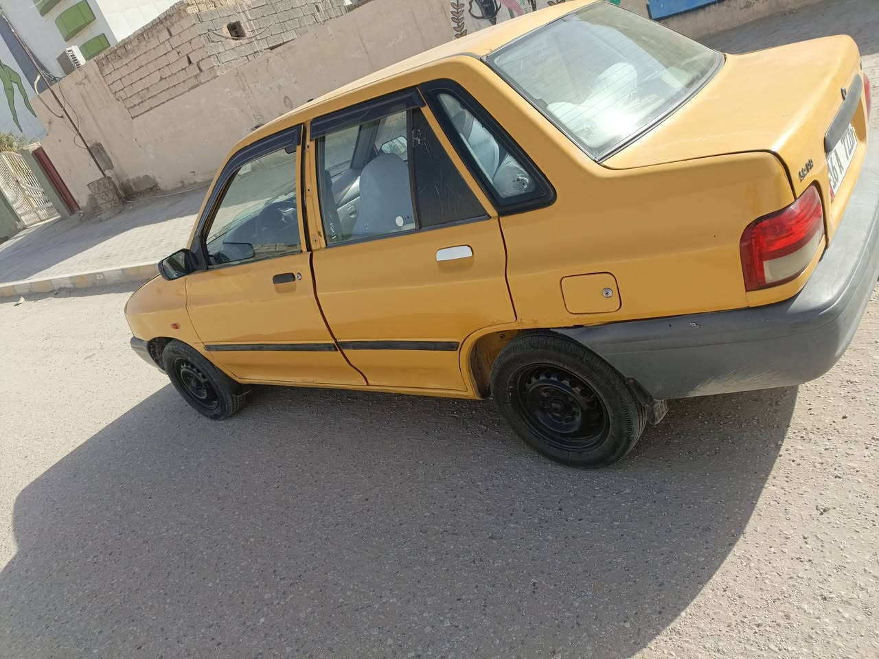 السلام عليكم 
سايبا 12 رقم جديد سنويه جديده مصفره هيئه وغرامات تبريد شغال مكينه بيه خيط بخار بدون تنقيص 
بيه بس جاملغ امامي مبدل فقط البراكيتات بيهم خياس شي بسيط ‏‪***********‬‏ مكاني ديوانيه 
السعر 27 وبيه مجال
