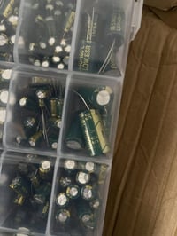 مكثفات • الكترونيات • اكسسوارات