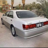 تويوتا كراون • ٢٠٠٢ • كشنات كهرباء