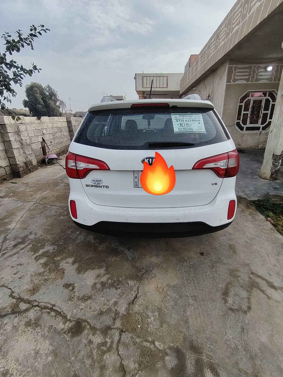 سلام عليكم سورنتو خليجي موديل ٢٠١٥ رقم بغداد محرك ٦ سبعه راكب مكفوله من ضربه من صبغ ماشيه ١٣٣ سعر 190 بيه مجال مكان صلاح الدين بلد ***********
