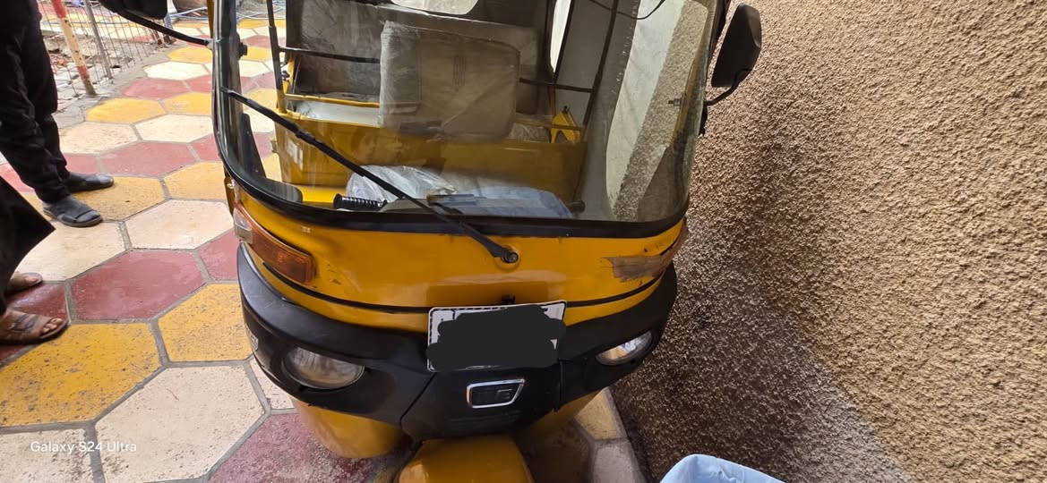 تكتك البيع موديل 2021تكتك حلوه مكينه ما بيها شي   مرقم سنويه بسمي  مابيها خياس نظيفه مكان الحسينيه الراشديه ***********سعر 6500وبيه مجال
