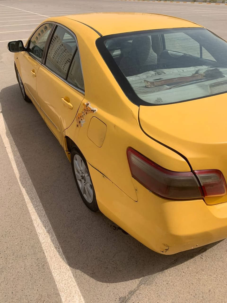 كامري 2007 خليجي كامله ب اسمي السياره رقم بغداد مصفره هيئه وغرمات من كل النواحي كير جديد مكينه نضيفه تايرات نضيفه غرفه كلش نضيفه ما يحتاج تصرف شي عليها 
للاتصال او وتساب ***********
