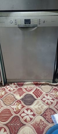 غسالة ملابس • تحتاج برمجة • غسالة صحون