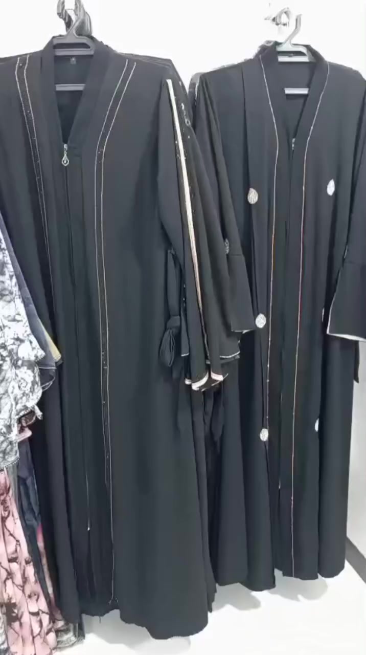 بضاعه جديده توفرت😍
جمله فقط 😍 
اقل طلب نص درزن🔥
صايه قطعتين اسود والوان
 خامه اصليه درجه اولا🔥
موديلات تجنن😍😍
يوجد توصيل لجميع محافضات العراق 5 الف 
للتواصل واتساب ***********
أهلا وسهلا بكم 🌹
