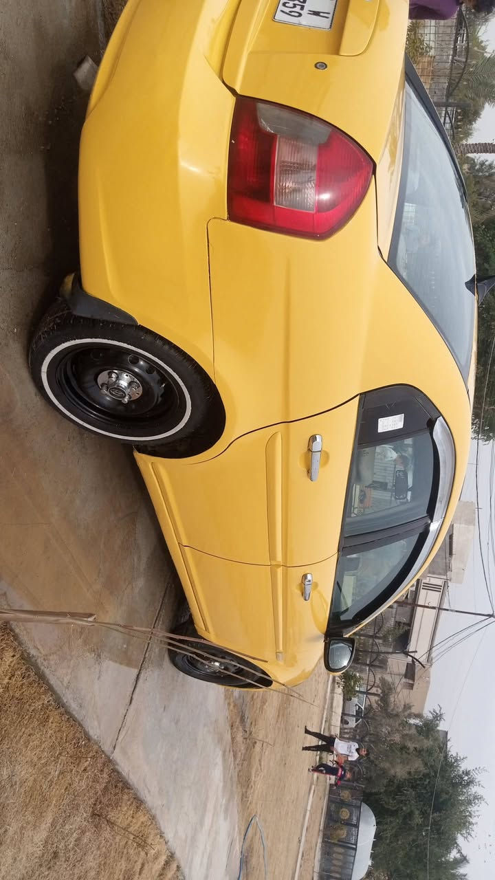 السلام عليكم من رخصت مدير الكروب اكسنت موديل8  خليجي بيه جاملغ خلفي  للبيع رقم بغداد بسمي انكليزي مصفره هيه أو غرامات سياره كير محرك صدر  تبريد تخم تاير باتري كله جديد  مكاني بغداد    لاستفسار  رقمي     ***********.           ***********
