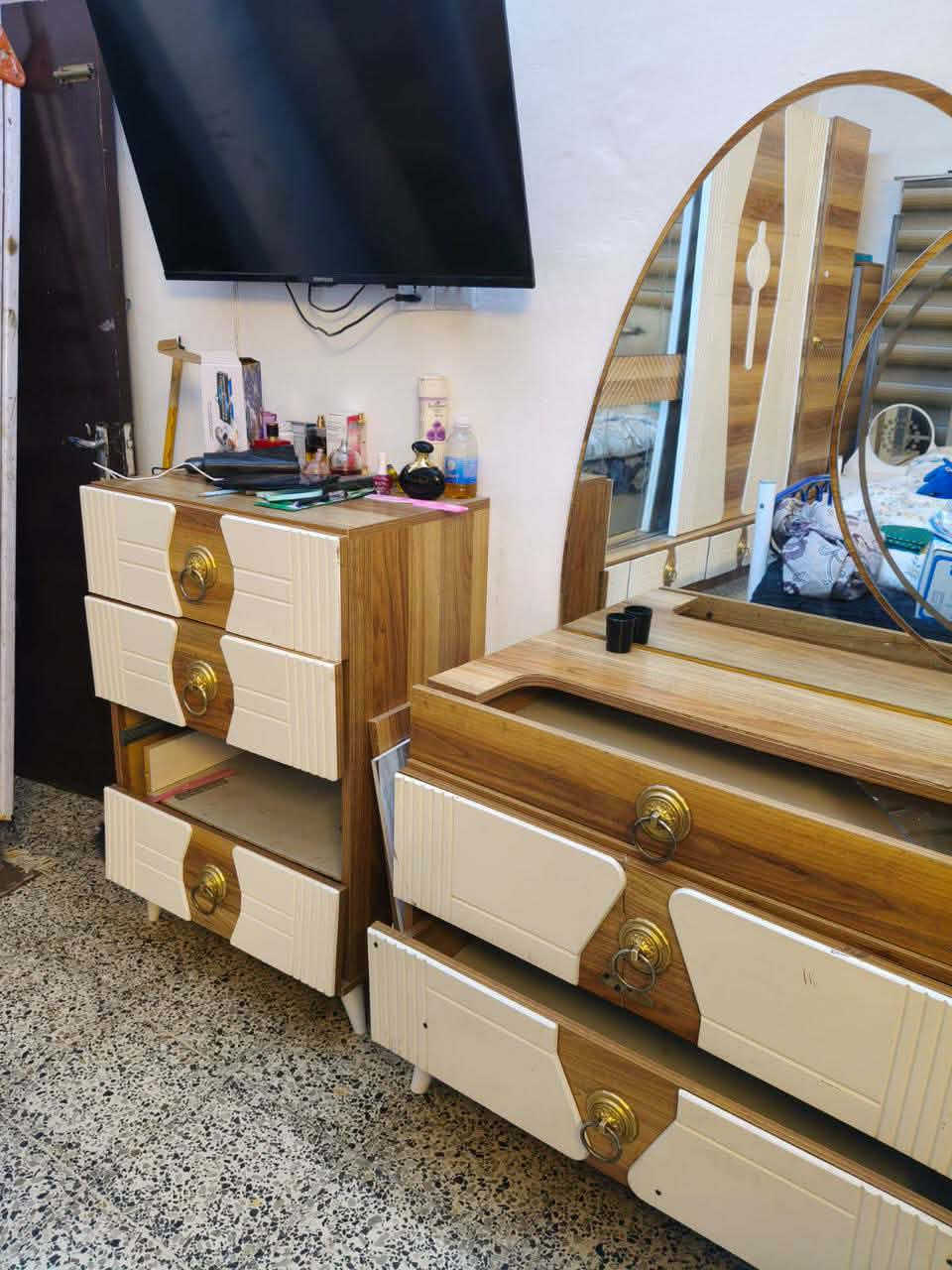 يارزاق ياالله 💞غرفه تركيه بيها اضرار بسيطه يعني بلمختصر تحتاج ترتيب اشويه 225بيها مجال الحسينيه السكلات


**إذا كنت صاحب هذا الإعلان وتريد حذفه لأي سبب، رجاءا أرسل رسالة إلى الدعم الفني**