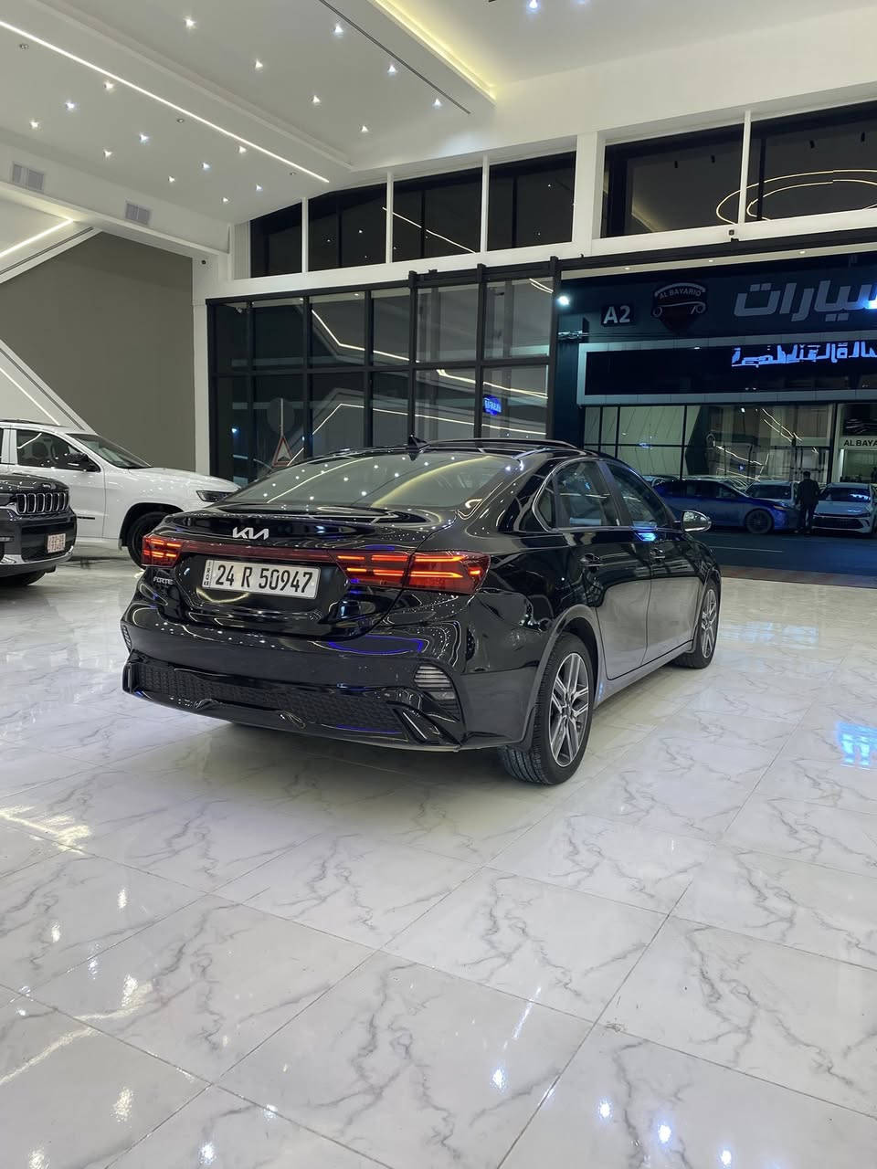 السلام عليكم 
كيا فورتي 2024 
فئةEX
فتحة سقف
بصمة
رادار امامي+جانبي
تدفئة كشنات+ستيرن
ماشية8000ميل
محرك 2000دوش
هاند بريك بصمة
اوتو هولد
رقم دهوك
هزة2027 
بأسمي تحويل مباشر
كلين تايتل بدون ضرر 
السعر 185$
رقم التواصل***********
مكان السيارة بالموصل
