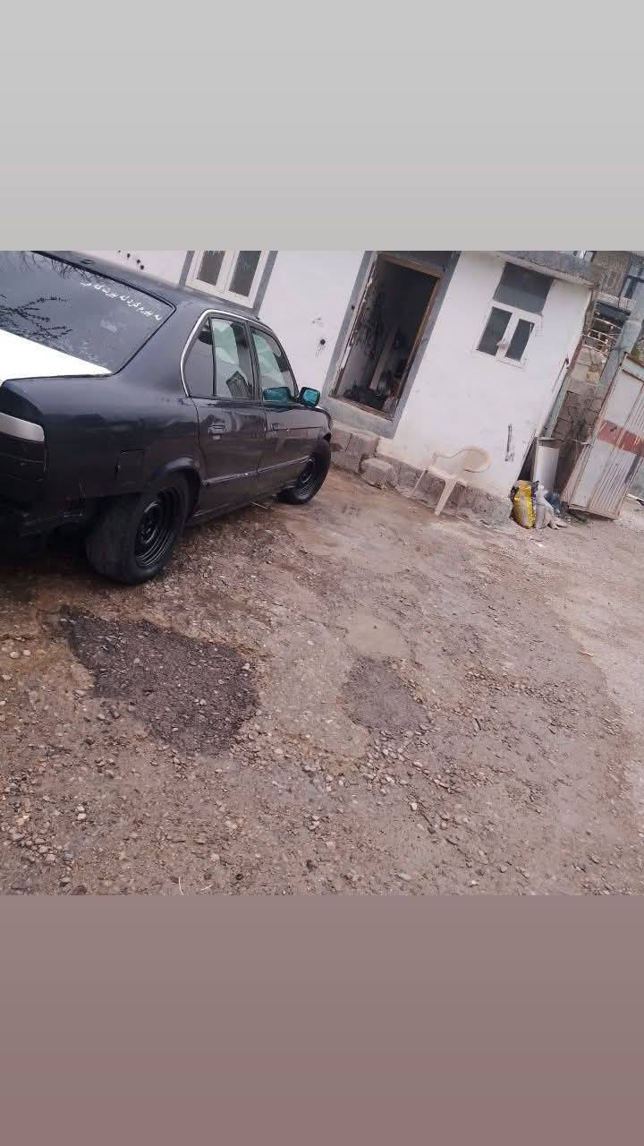 بیئێم مۆدیل1991بۆفرۆشتن گێڕومەکینەی بەشەرتی فیتەر 525کەپس گێڕعادی زۆر بەقوەتە سعر16گڵا شوێن هەڵەبجەی تازە
***********
