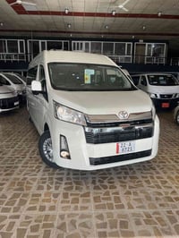 تويوتا هايس • ٢٠٢٥ • ٩٠٠٠ كم