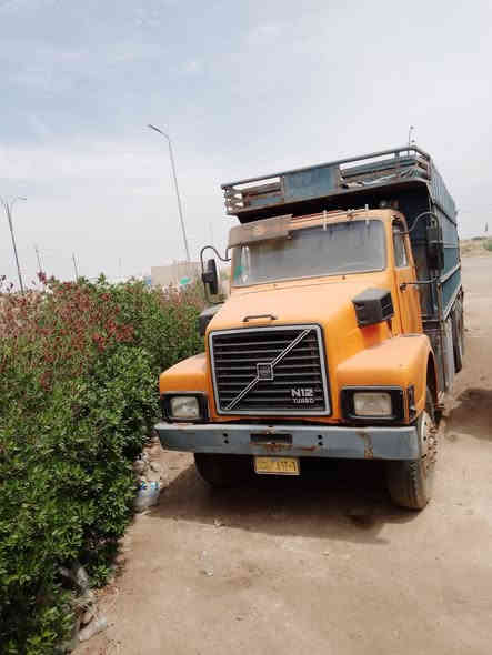 فالفو 82 للبيع للاستفسار/***********
