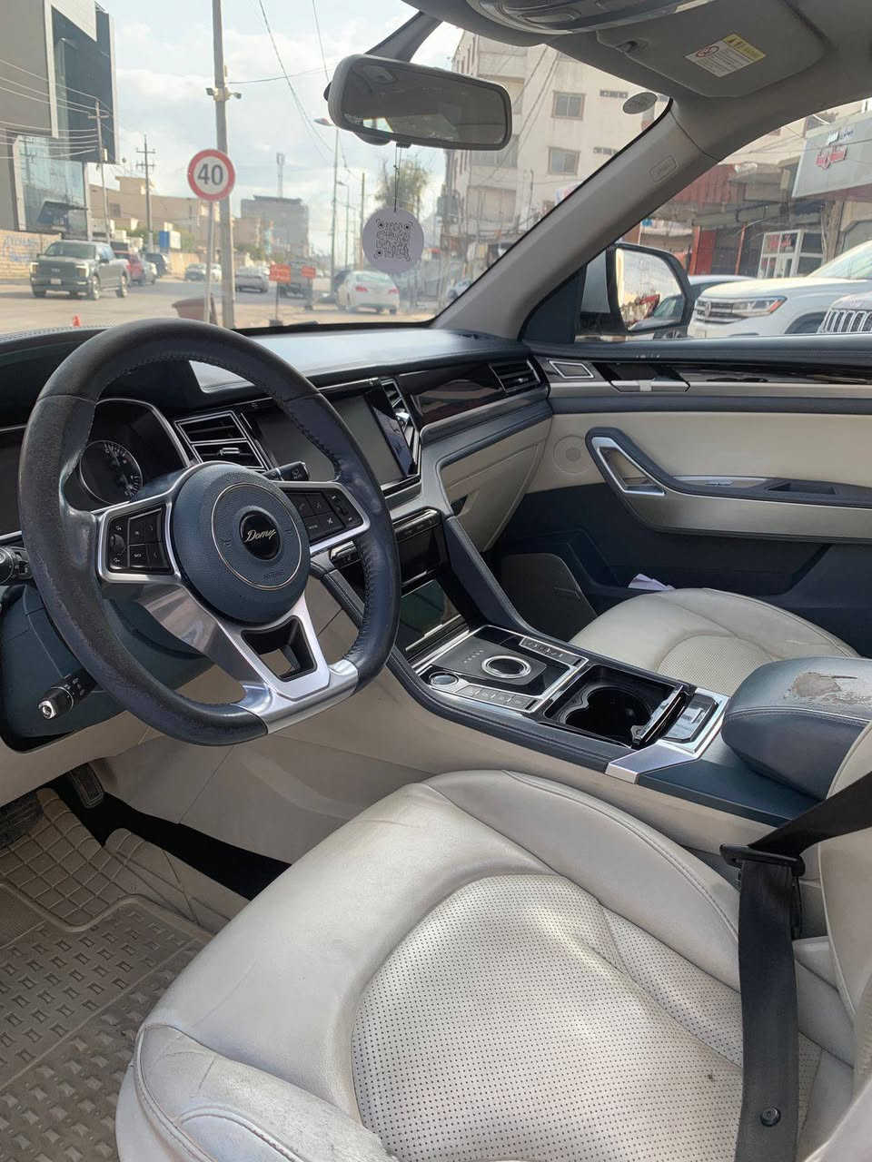 کــــــوردی : 
تەنها فرۆشتن بە نقد 
گۆڕینەوە ناکا 

دۆمــــــی Domy  X7
مــــــۆدیل / ٢٠١٩
فوول مواسفات 
پانۆڕاما ، کوشین جلد و ناو زەرد 
سێ ڕیز کوشن ، تەبرید مەرکەزی 
شاشە و کامیرا ، سندوق شەفت

مەکینە V4_20 تۆڕبۆ ، کەپس 
ڕەقەم دهۆک  هەزەی نوێیە 
ڕۆیشتن 150 هەزار کم 
کلین ، بێ سبوغ ، بێ ئێڕباگ

تێبینی / ٩٠٠ $ دۆلار غەڕامەی لەسەرە لە نرخەکەی دادەبەزێ 

نـــــــرخ      ۱۱٥ $

ناونیشان هەولێر / ئازادی 
بۆ پەیوەندی

عربي 
فقط بیع نقدي ، مایراوس 

دومي Domy  X7 
مـــــودیل / 2019 
فوول مواصفات 
بانوراما ، كشن جلد و دواخل اصفر 
سبعة راكب و تبرید مــــــركزي 
شاشة و كامیرا ، صندوق شفت

محرك / V4_20 تیربو ، کبس 
رقم دهوک ، هزە جدید 
ماشی 150 الف کم 
کلین بدون صبغ و حادث 
سیارة عائلیة و عالیة و مرتبة 

ملاحظة / ۹۰۰ $ غرامە علیها ینزل من السعر 
سعر مناسب   ۱۱٥ $ 

عنوان السیارە اربیل منطقة آزادي 
للاستفسار أربيل, العراق


**إذا كنت صاحب هذا الإعلان وتريد حذفه لأي سبب، رجاءا أرسل رسالة إلى الدعم الفني**