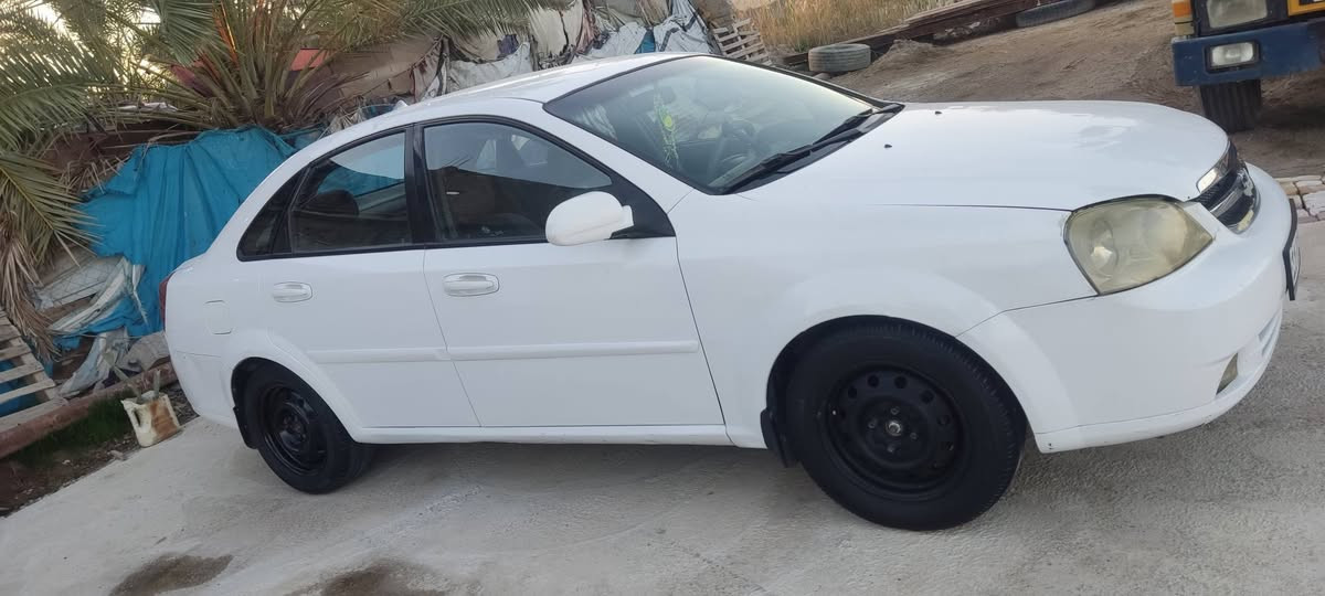 السلام عليكم
اوبترا للبيع موديل 2010
رقم بغداد بأسمي تحويل ثاني يوم 
مكينة كير تبريد كفالة 
السعر 75 وبيها مجال قليل

***********
