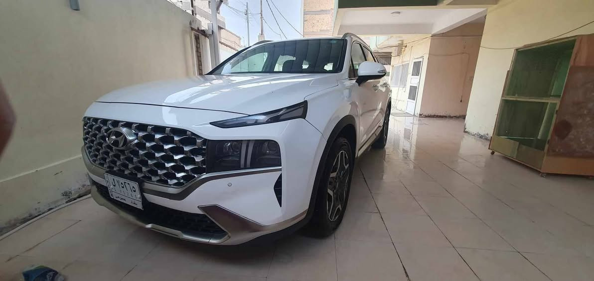 السلام عليكم
سانتافي ٢٠٢١ خليجي
٦ سلندر ٣٥٠٠
رقم،بغداد باسمي 
مشروع وطني 
ماشيه52000٠ حقيقي
لايت وبك لايت لد
٧ راكب
مخمل
جنطه كهرباء
بصمه
تحكم ستيرن فل
تشغيل عن بعد
تبريد ٣ قطع 
السياره جديده ونظيفه كلش
بيه طخه بطرف الدعاميه والبنيد بسيطه ومعدله بارد.ومبينه بالسونار الي ناشره
مكان السياره الديوانيه 
السعر 235 قفل 
الشراي يتصل ***********
