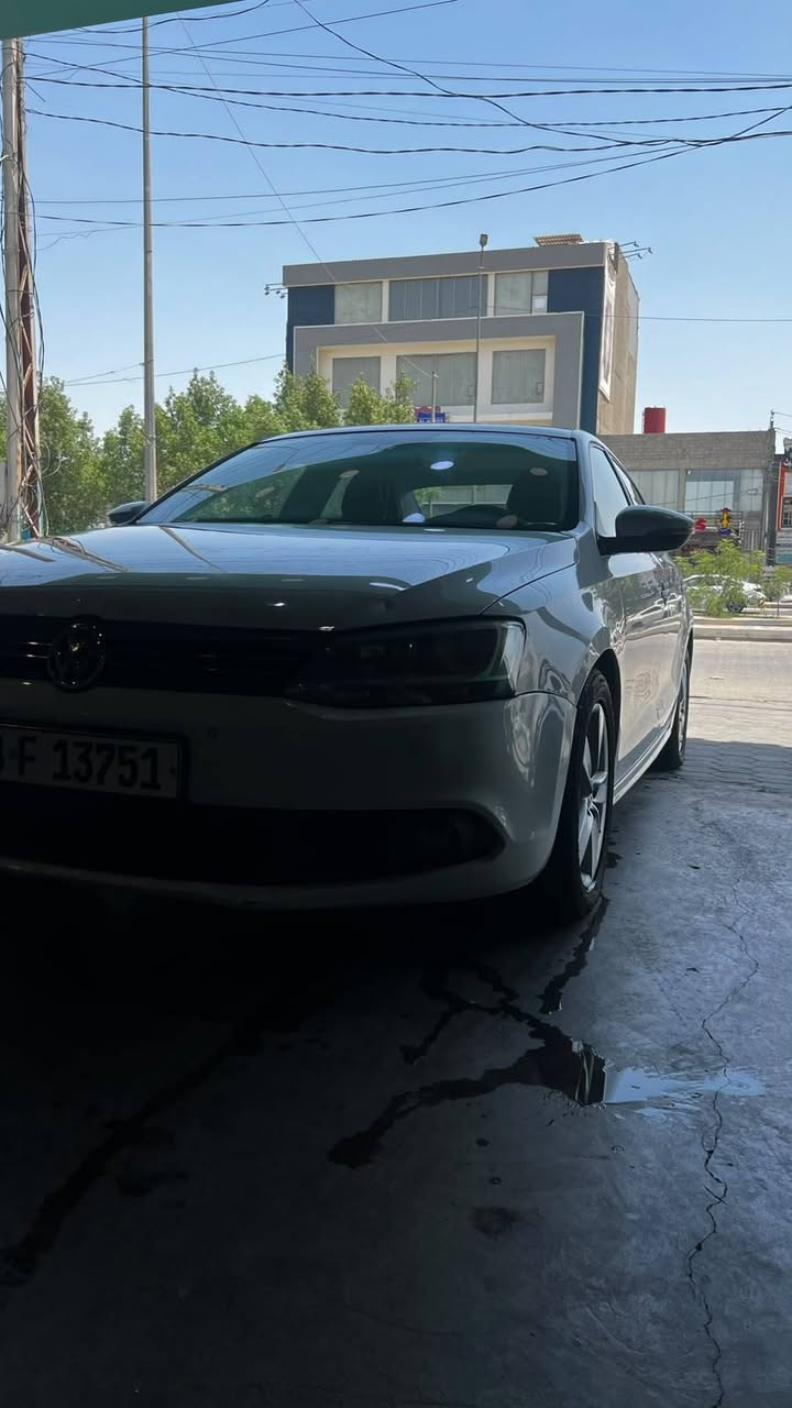 للبيع فولكس واكن جيتا موديل 12 خليجية
مواصفاتها فول المعروفه
جاهزة من كلشي ما عايزلها
نقصها تبريد فقط 
جاملغ امامي صبغ ودوسات بيهن صبغ الباقي مكفول
مكينة وكير على الشرط تراي وين متريد 
رقمها نجف انكليزي راعيها نجف تحويل ثاني يوم
السعر 95 بيها مجال 
***********
