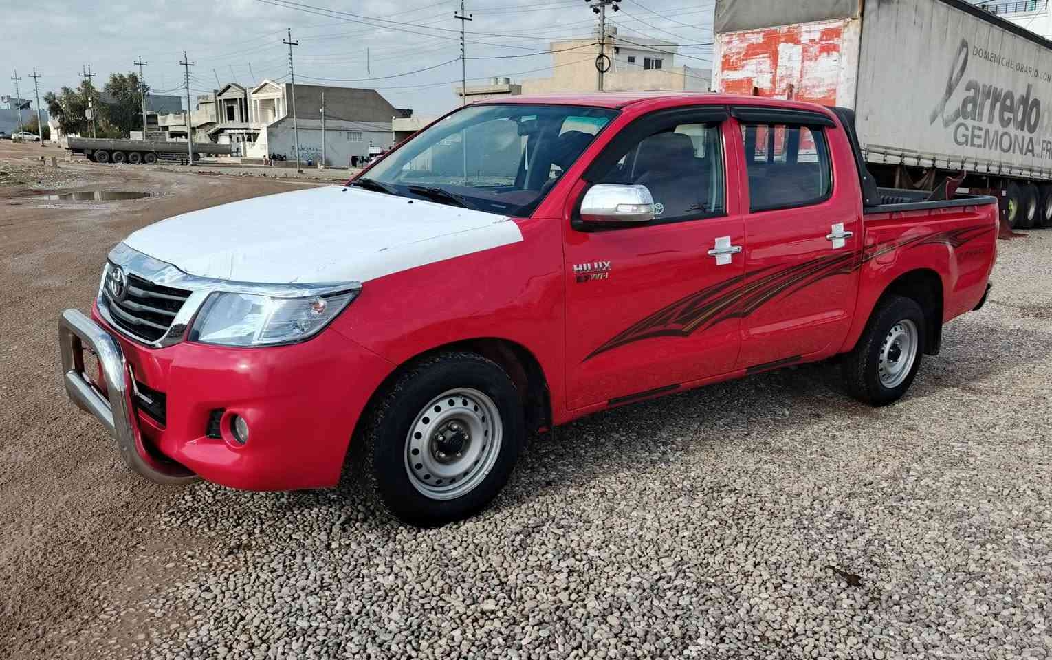 للبيع 14 رقم اربيل سنويه لل 29 هزة وفحص جديد بسمي  تحول ثاني يوم بدون صبغ وتبديل بيها بس بارد محرك مامفتوح شرط شاصي وكير ومحرك كير عادي دشبول ليزر مكان اربيل كلك السعر 170
 الشراي يتصل ***********
