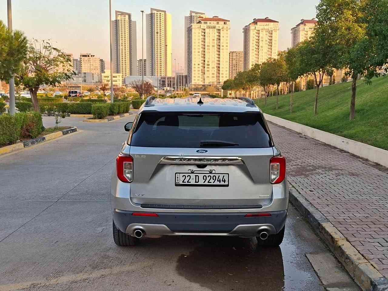 السلام  عليكم ورحمة الله وبركاته 

‏‎‏‎       ——— لـلـبـيع  ———

‏‎‏‎فورد اكسبلورر       —  Ford Explorer

‏‎‏‎وراد أمريكي.     —  بدون ايرباك 

‏‎‏‎الموديل           — 2023

فئة.                 — XLT /4WD 

حجم المكينه   — V4/2300T

‏‎‏‎اللون               — فضي  

‏‎‏‎المسافه المقطوعه — 42.000 

‏‎‏‎حاله السياره. — صبغ الجاملغ الخلفي + قبغ مبدل بلادي  

‏‎‏‎المواصفات 
‏‎‏‎- بصمة تشغيل 
‏‎‏‎- بصمة أبواب 
‏‎‏‎-تشغيل عن بعد 
‏‎‏‎-ترحيب عند الاقتراب 
‏‎‏‎-كشنات جلد 
‏‎‏‎- رادار جانبي 
‏‎‏‎-رادار امامي 
‏‎- رادار خلفي 
‏‎‏‎- شاشه كبيره تدعم نظام الأبل كار باي ونظام الاندرويد 
‏‎-تدفئة ستيرن 
‏‎-گير ماوس 
‏‎-دبل اكسل 
‏‎-اوتو هولد 
‏‎-اوتو ستوب 
‏‎-هندبريك بصمه 
‏‎-٧وضعيات قياده 
‏‎‏‎-كشنات تدفئة 
‏‎‏‎- ستيرن بحركه كهربائيه 
‏‎‏‎- تبريد مركزي 
‏‎‏‎- بگ لايت LED 
‏‎-صندوق كهربائي 
‏‎-كشنات VIP ( منفصل )
‏‎‏‎- كود باب 
‏‎‏‎-كرسي السايق والراكب بحركه كهربائيه
‏‎‏‎-تحكم ستيرن جهتين 
‏‎‏‎-تحديد سرعه 
‏‎‏‎-مانع انزلاق 
‏‎‏‎-ليد نهاري
‏‎‏‎-كامره خلفيه دواره 
‏‎‏‎باقي المواصفات المعروفه 

‏‎‏‎السعر            — 249$

‏‎‏‎رقم السياره    — أربيل  

‏‎‏‎موقع  السياره — السليمانية 

‏‎‏‎للأستفسار.     — *********** - *********** السليمانية, العراق
