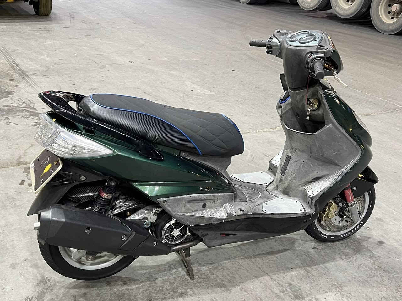 سلام عليكم  دراجه سكنس فحل ياباني مزوده فول لدراجه مكفوله من كلشي بس لكفر مصبوخ جماليه للبيع مكاني بغداد لشعب لسعر مليون و٢٠٠وبيه مجال رقم ***********
