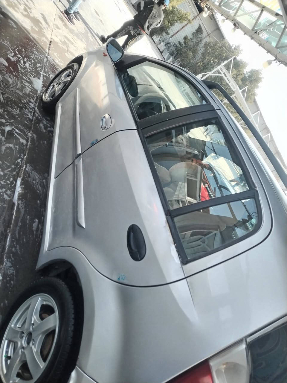 سلام عليكم
شيري اي وان  نظيفه حلوه وجاهزه من كلشي مكفوله ماعده شبر بارد
حدادية تبريد شرط
السعر 34وبيهه مجال
اتصال ***********
