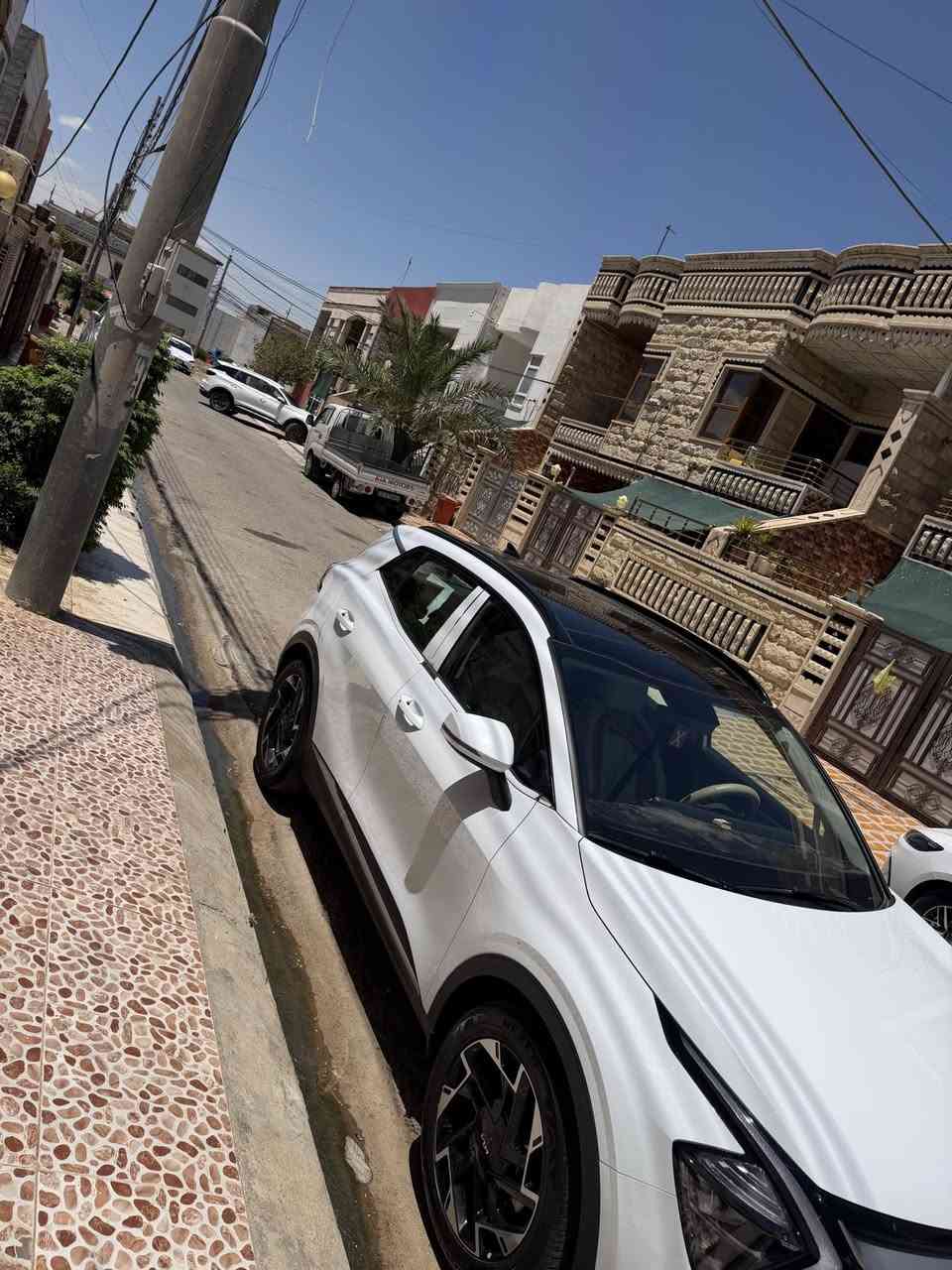 سبورتج خليجي 
فول 1/ 1

موديل 2025 

السعر ع خاص 

 

‏‎عداد المسافه 8الف كيلو متر قابل للزياده 

مكفوله كفاله عامه فقط شخط زغير 

- رقم اربيل ‎

‏‌‎ - بانوراما 

- بصمتين

‏‌‎ - سعة المحرك 2.0L

‏-‌‎ مرتبط بناقل حركة أوتو 

شاشه متصل طويله

‏‌‎ - عدد AIR BAG6

‏‌‎ - حساسات أمامية 

‏‌‎ - حساسات خلفية

‏‌‎ - لايت زينون + LED

‏‌‎ - كشافات 

‏‌‎ - بك لايت LED

‏‌‎ - ويل كب 19

‏‌‎-ترحيب عند الوصول للسياره

‏-‌‎ اريل نفكيشن

‏-‌‎ تشغيل عن بعد 

‏‌‎ -فتح الصندوق كهرباء ذكي 

‏-‎ دشبول شاشة 

‏‌‎ - شاشة Apple Car play 

‏‌‎- كاميرا دوارة

‏‌‎ - الانارة الداخلية LED 

‏‌‎ - تدفئة وتبريد كشنات  
 

‏‌‎ - مثبت السرعة Cruise 

- الأوامر الصوتية

‏‌‎- أوضاع القيادة  Drive Mode

‏‌‎ - فحص أنظمة السيارة 

‏‌‎ - حساسات ضغط اطارات 

‏‌‎ - شفتات سرعه 

‏‌‎- تبريد شاشة

‏‌‎ - هاند بريك بصمة �‌‌‏- ABS �‌‌‏ - Auto Hold    أوتو هولد�‌‌‏- ISO Fex        ايزو فكس

‏‌‎- نظام مانع الانزلاق

‏‌‎- نظام نزول المنحدرات 

‏‌‎- اشارة في المرايا الجانبية

‏‌‎- مخرج منفذ Usp وتايبسي  الطاقة �
‌‌‏- رادارات جانبيه مع رادار خلفية -

شاحن هاتف لاسلكي

المراسله ع واتساب او اتصال ع رقم الهاتف/***********
