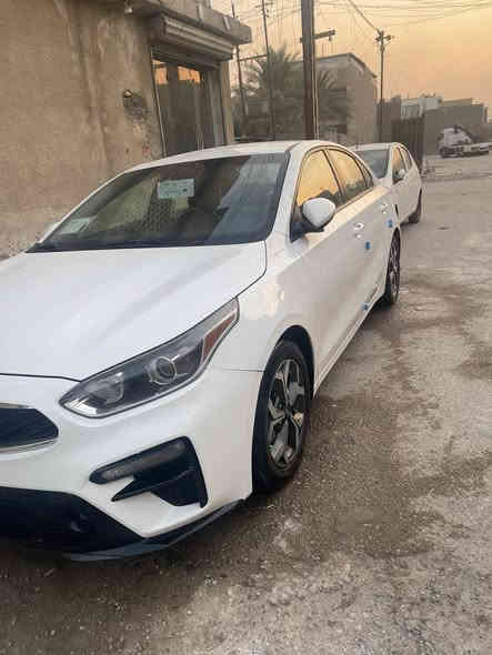 سلام عليكم فورتي 2020
امريكيه حادثه بنيد وجاملغ بدون ايرباك بدون لا لغد ولا شاصي
ماشي 53
رقم اربيل 
نص فول 
السعر 144ورقه وبيه مجال
***********
