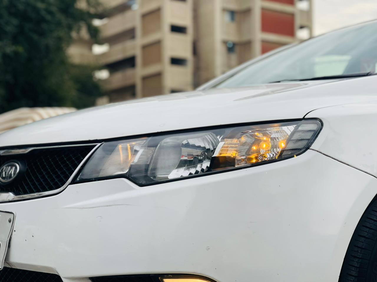 السلام عليكم
كيا سيراتو ٢٠١١ خليجي 

كير ومحرك وتبريد وحداديه وتكم وقماره وشواصي مكفولات

بيها صبغ كم قطعه ابيع حزام

سنويه بأسمنه لل ٣٠
سنويه بأسمنه  

فحص وهزه جديد 

السعر ٩٣ وبيها مجال 

مكاني فلوجه ***********
