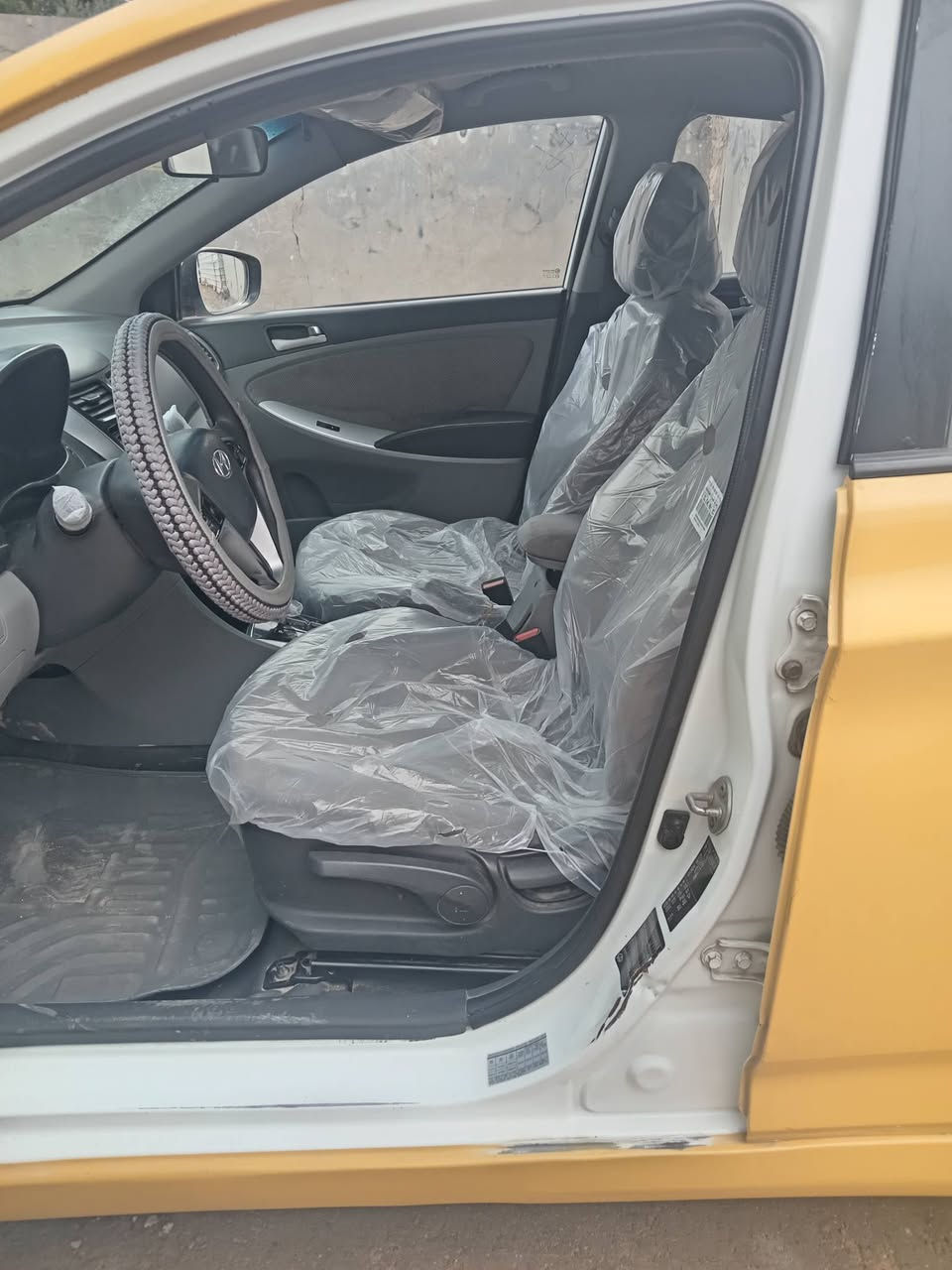 اكسنت 2014.
رقم الهاتف. ***********.
مكان بغداد
محرك1400
السعر 85
