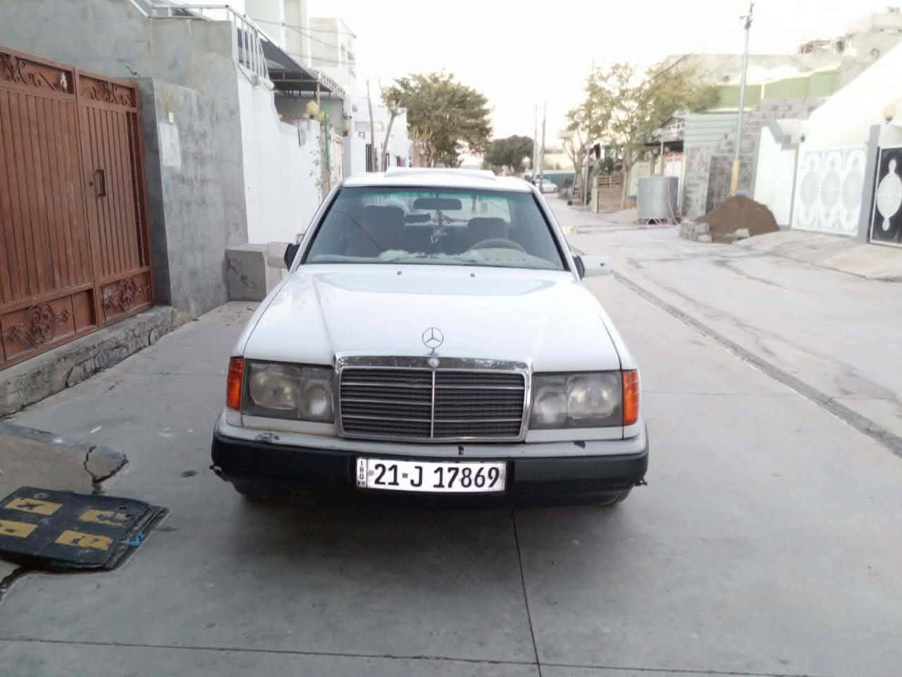 ألسلأم عليكم مأرسيدس للبيع مديل 91 محورة بطة بشرط لاتبخير ولا تنقيس بيها قطعتين صبغ  قاعدة دبل طاگة ومصلحة السنوية لل30 ألسعر.. 57وبيها مجأل المگان سلمانية كلار الرقم تلفون.. *********** كالار, السليمانية
