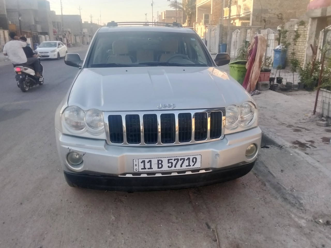 للبيع سياره جيب سياره حلوه مصبوغه حزام للجماليه المكينه بيها صوت ضعف
الكير جديد تخم تاير جديد رقم بغداد نكليزي السعر 65 وبيها مجال ***********
***********
