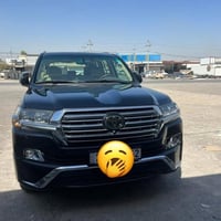 برادو GXR • ٢٠١٨ • ٨ مقاعد